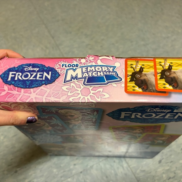 Disney Frozen Memory Match Floor Game - Picture 6 of 6
